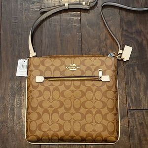 NWT Coach Sig Rowan File Bag Khaki/Chalk